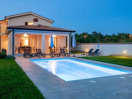 Holiday Home Luca by Interhome – khách sạn tại Spadici