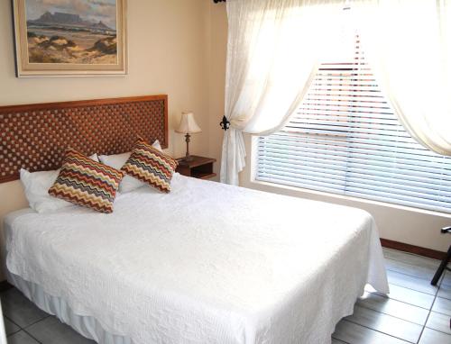 Willow Cottage George - George