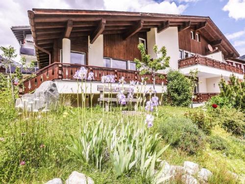 Apartment Casa La Roda Heidi by Interhome in Sedrun, Schweiz