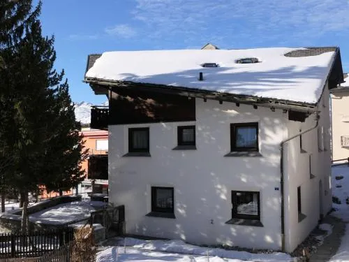 Apartment La Stüerta by Interhome in Pontresina, Schweiz