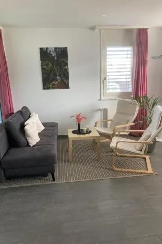 Apartment Gemütliche Parterre-Ferienwohnung mit Terrasse by Interhome in Ohmstal, Schweiz