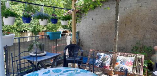 Chambre d'hôtes Le Devezou 12400 Saint Affrique (Chambre d'hotes Le Devezou 12400 Saint Affrique) in Saint-Affrique (Midi-Pyrenees)