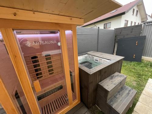 Tiny Haus #4 - Ruhe & Wellness mit Sauna und Tiny Pool in Hülben, Deutschland