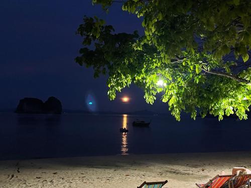 Koh Ngai Sea Open Resort in Koh Ngai