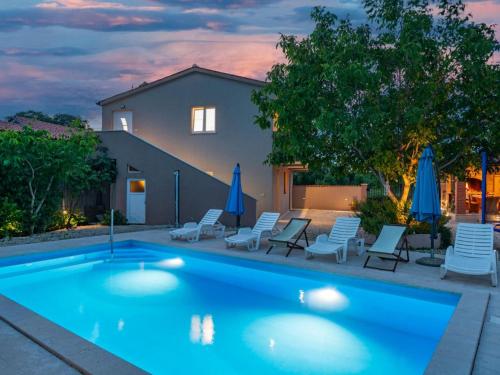 Holiday Home Leone by Interhome – khách sạn tại Bibici