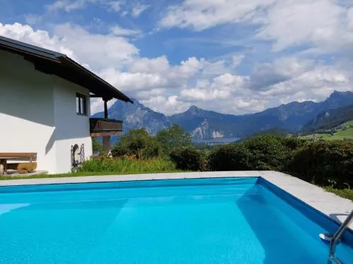 Holiday Home Haus Traunsee-Blick by Interhome in Neukirchen, Österreich