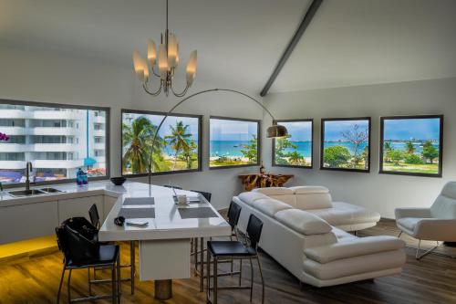 Commodore Suites, SureStay Collection by Best Western in Simpson Bay