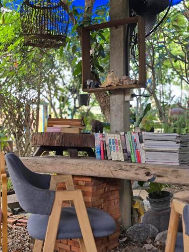 Faiza Farm home in Tha Muang