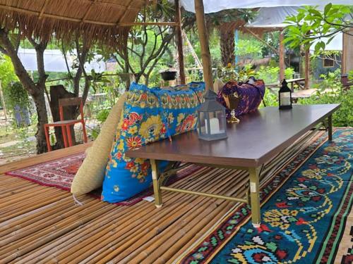 Faiza Farm home in Tha Muang
