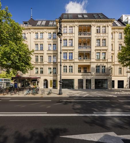 FU Life Berlin Kudamm 