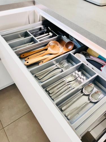 Apartment LilaMoon Unna Dortmund Flughafen Parkplatz Netflix Disney plus 80qm Erdgeschoss in 烏納