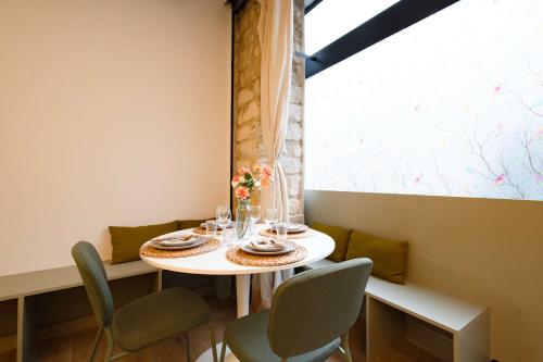 Typical Apartment for 4 in Paris 9 - image 3