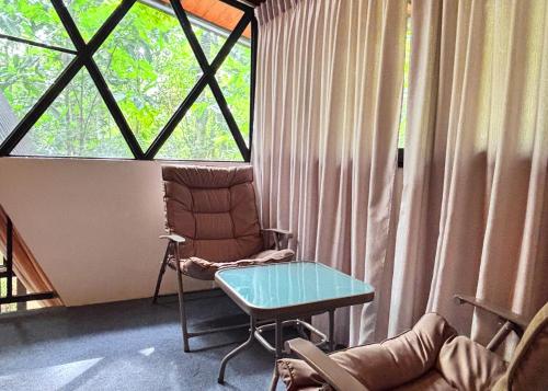 المرافق, Kandy Little White House Cabana with Private Pool in باليكيلي