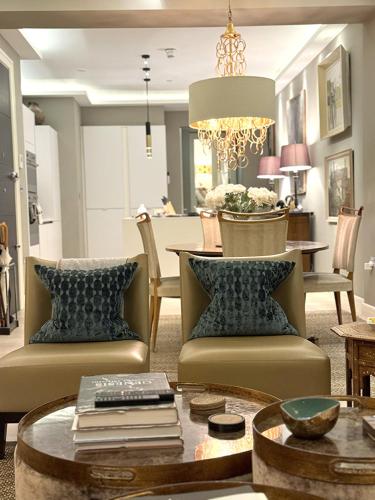 Boutique 2-Bed Luxury Apartment