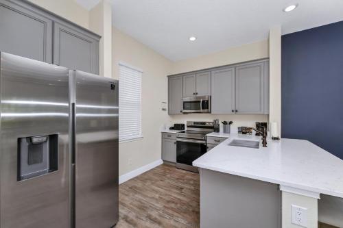 Aqua Blue Cottage near Disney with Margaritaville Resort  Island H20 Waterpark Access - 2930SR Orlando Florida