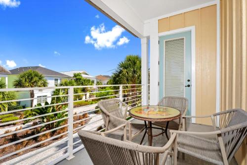 Orange Creamsickle Cottage near Disney with Margaritaville Resort Access - 2980SR