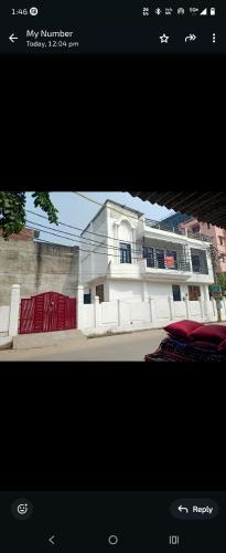 Arya Home Stay - image 5