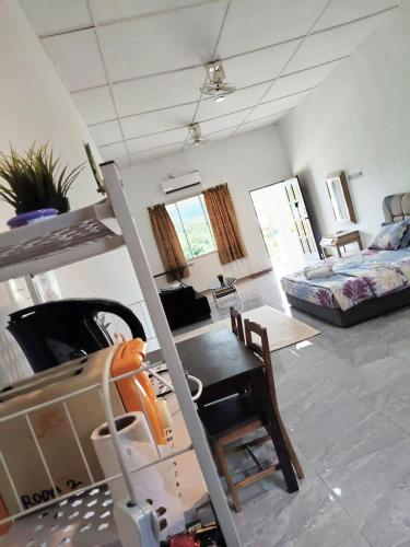 Exterior view of National Park Belebar Studio - Kuala Tahan