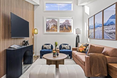Cozy 3BR Mountainside Haven Near Banff – khách sạn tại Harvie Heights