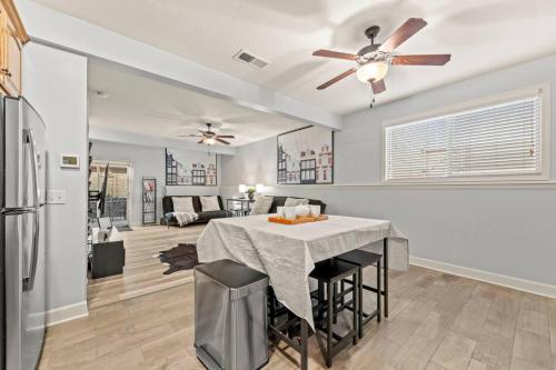 Home Away from Home 3 Close to KCI Airport, Weston in Platte City (MO)