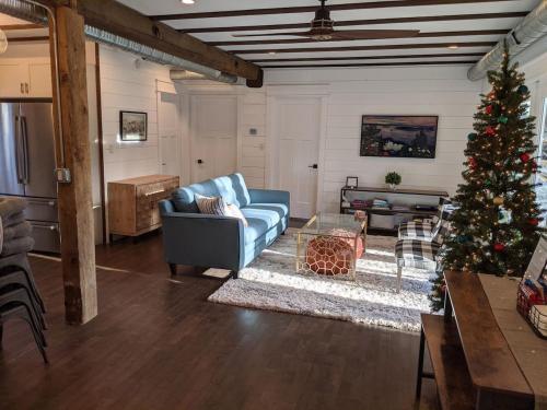 Historic Barn - 2 Bedroom Apartment Close To Legoland NY in 戈申
