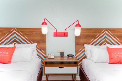 Beachside Hotel and Suites - image 3