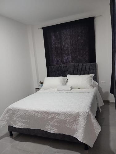 Hotel y ApartaHotel HyL Simijaca