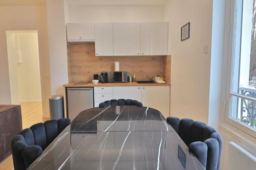 SC3 - Suite 50m2 - Confort Absolu à Enghien - Paris 15' - Casino à pied (SC3 - Suite 50m2 - Confort Absolu a Enghien - Paris 15' - Casino a pied) in 昂吉安萊班