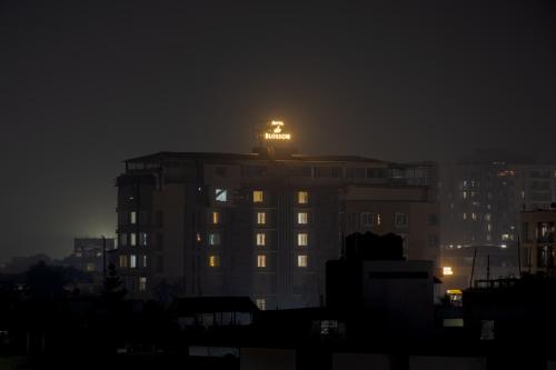 A szálláshely kívülről, Hotel De Blossom in Guwahati