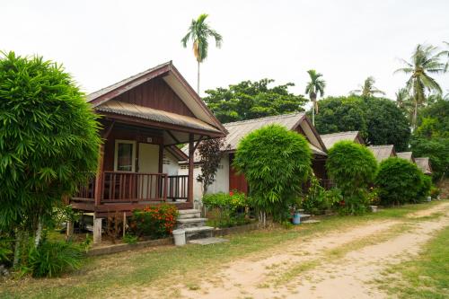 Weekender Bungalow