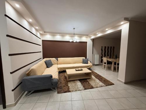 Oscar Apartment – khách sạn tại Charilaou