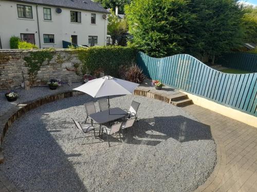 Beautiful home within walking distance to Kenmare in Killowen