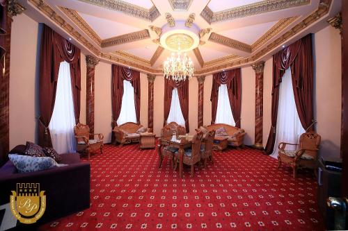 Royal Suite