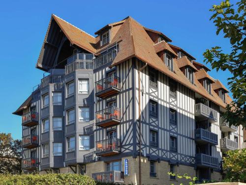 Novotel Deauville Plage - main image