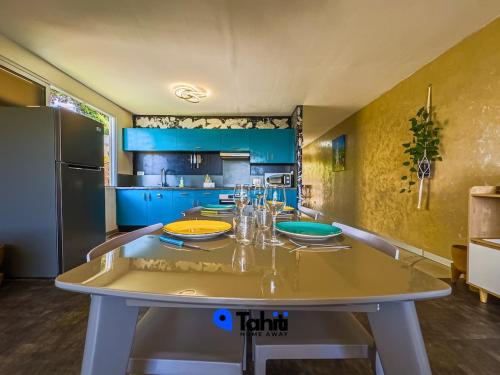 Loft Pic Rouge in upper Papeete w Moorea & sea view in Ταϊτή
