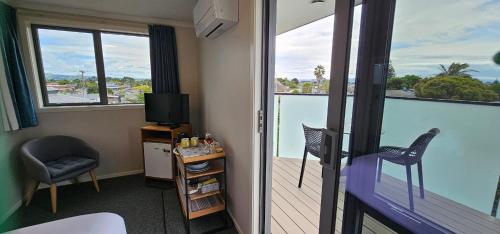 Boatshed Motel Apartments in Tauranga