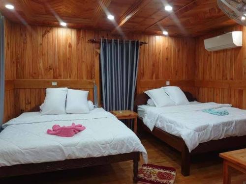 Chi Phat River Lodge in Botum Sakor