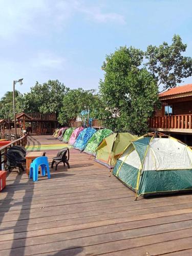 Chi Phat River Lodge in Botum Sakor