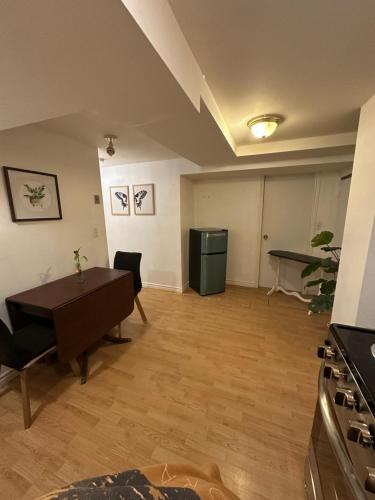 1 Bedroom Apartment Owen Sound in 歐文桑德