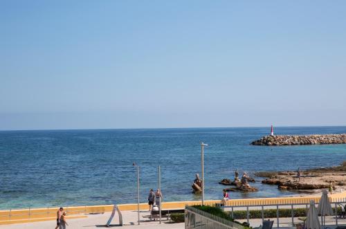 Js Miramar - image 13