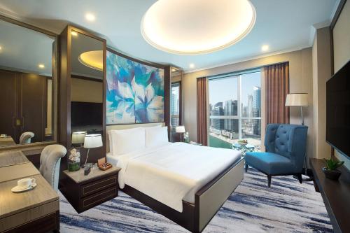 room detail thumbnail 1