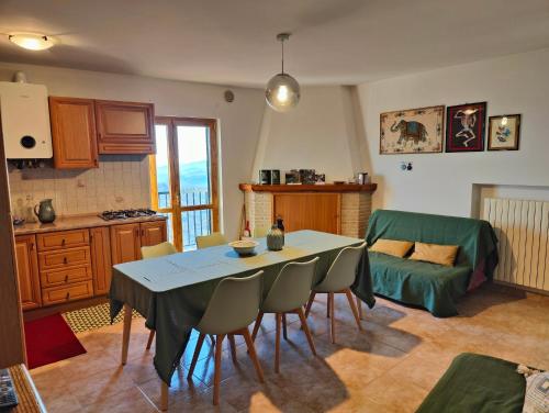 virtuve, Casa Viola della Maiella in Penapiedimonte
