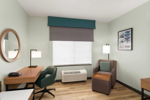 Wingate By Wyndham in Mansfield, USA