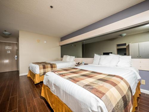 Microtel Inn & Suites By Wyndham Palm Coast