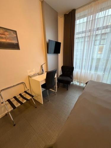 Hotel U Karla – Prague, NY