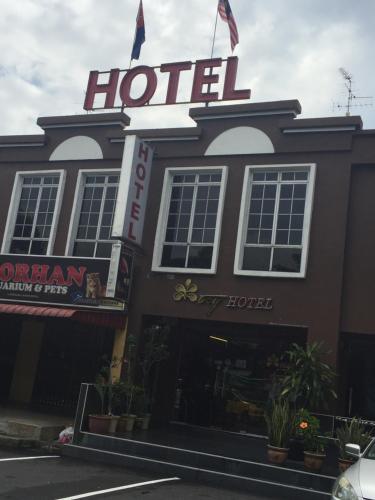 TEY Hotel near Teluk Sengat Crocodile Farm