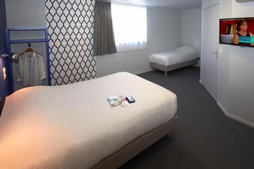 Coto Hotel - image 2