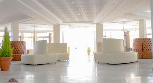 ล็อบบี้, Angle Atlas Hotel in เคนิฟรา