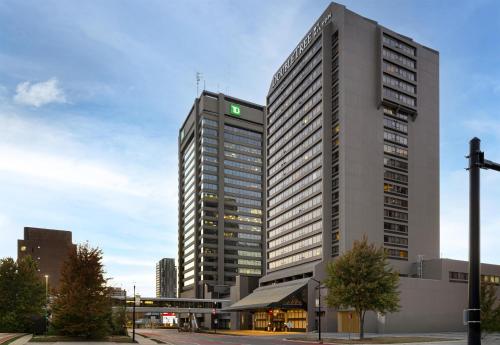 Doubletree by Hilton London, Лондон