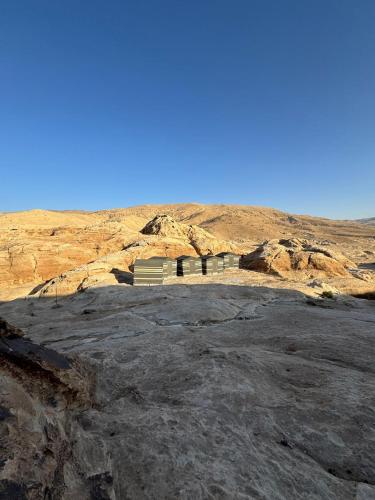 Bedouin Family Camp in 瓦迪穆薩